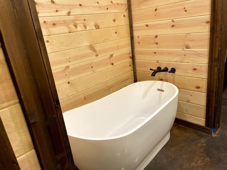 The Secluded Reset Button Cabin Broken Bow Exterior foto